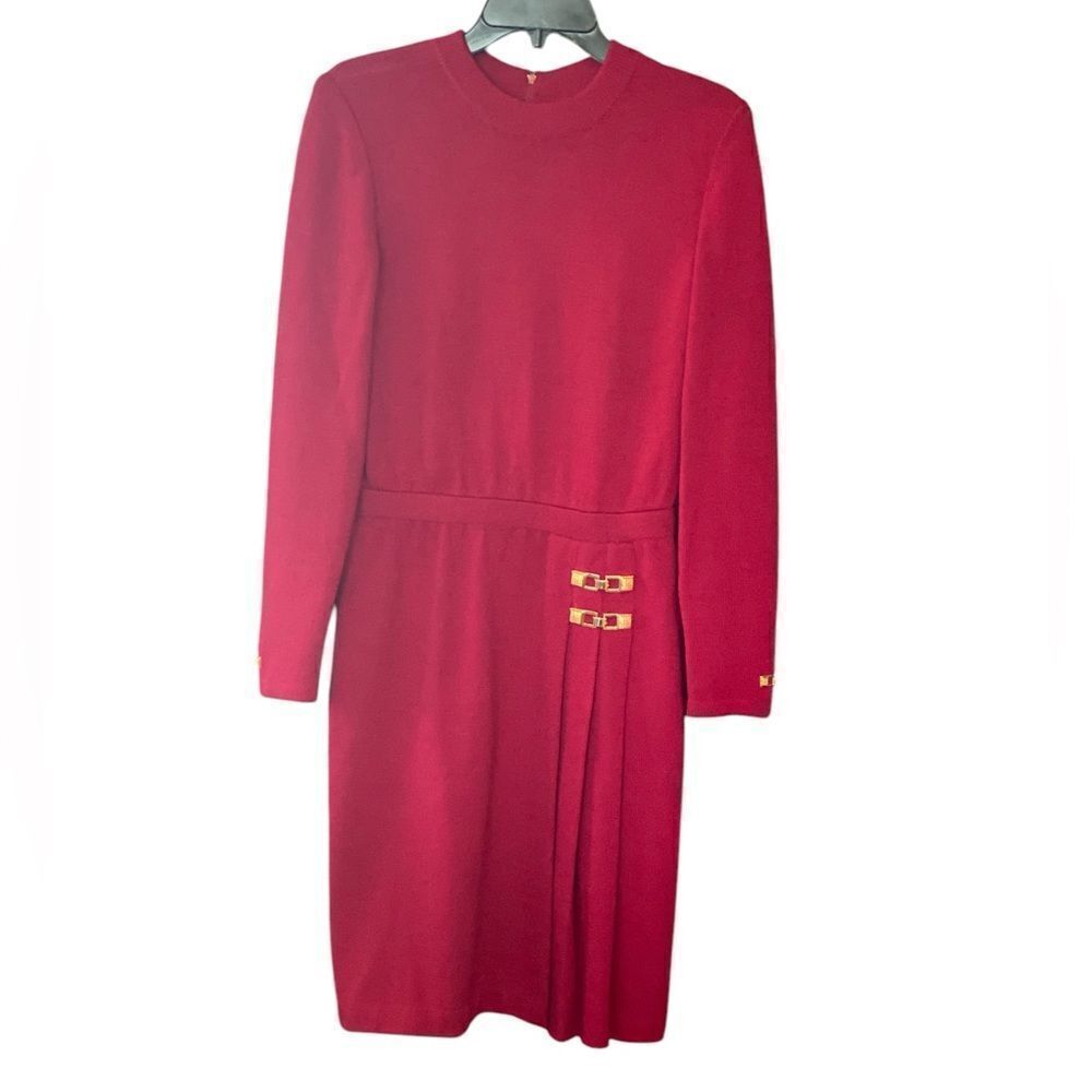 St. John Designer Red Knit Gold Hardware Details Elegant Evening Workwear Dress